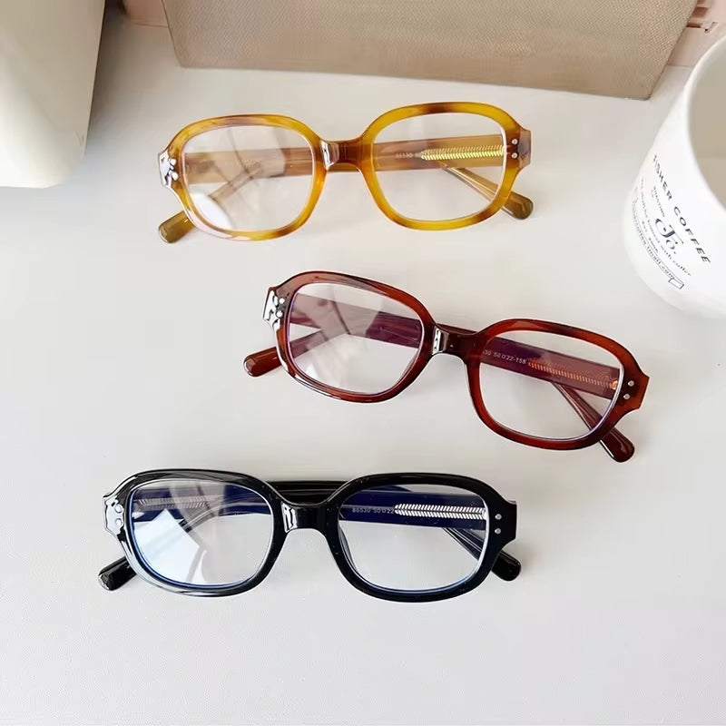 Retro Square Frame Eyeglass