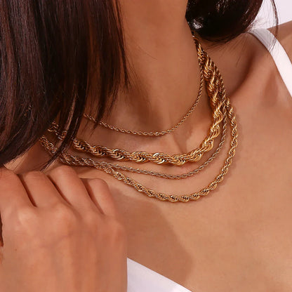 COCO ROPE NECKLACE