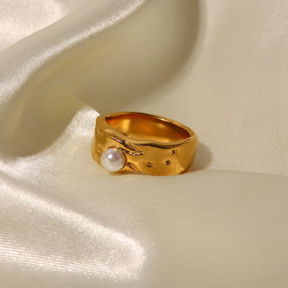 LAVA DE ORO PEARL RING